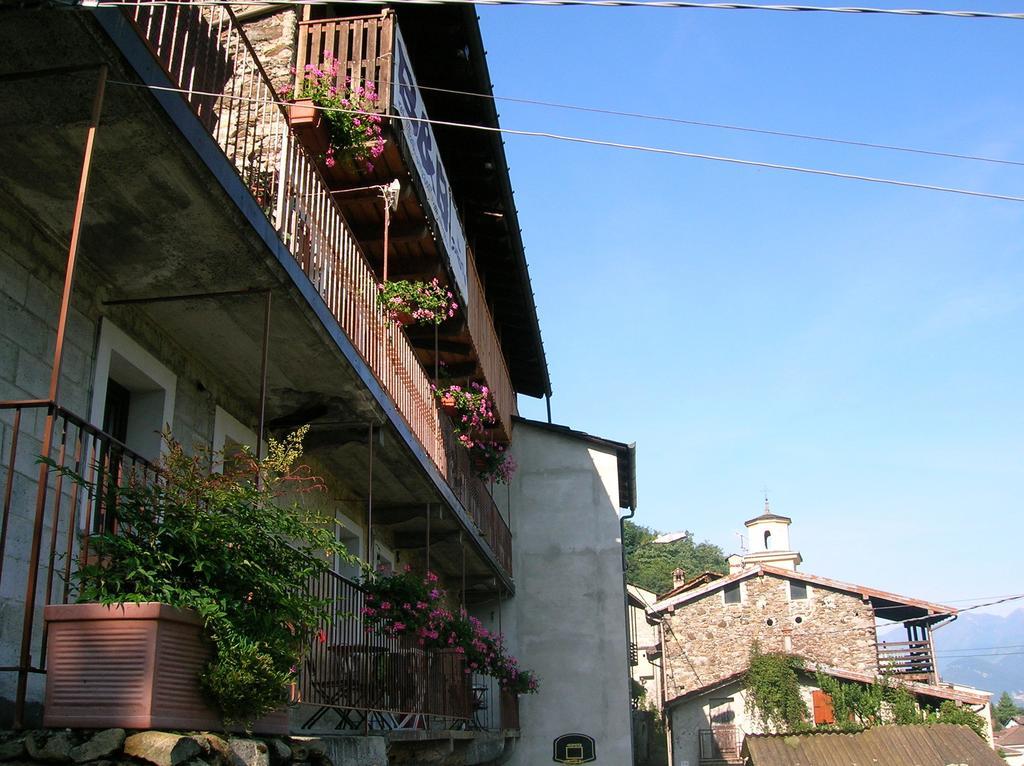 Ferienwohnung Al Carotin Mantello Zimmer foto